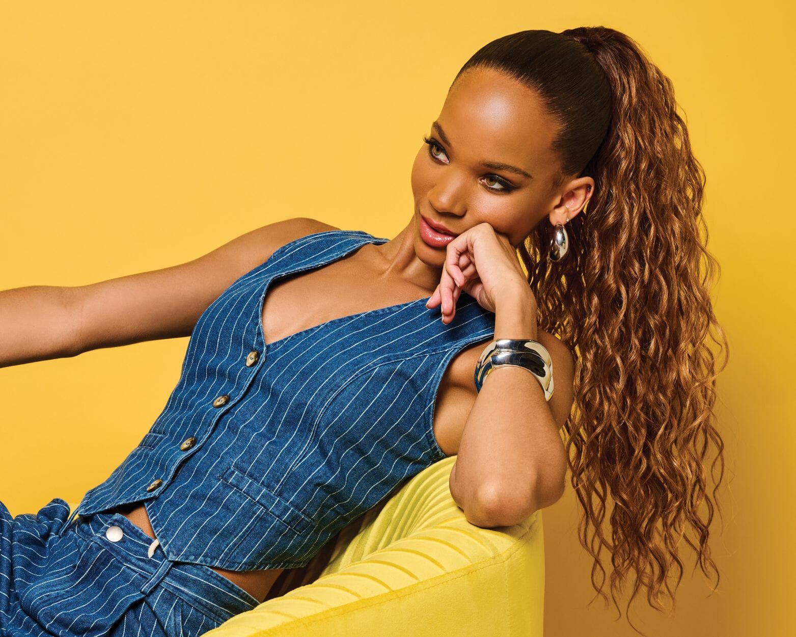 24in All Day Waves Claw Clip Pony by Kim Kimble