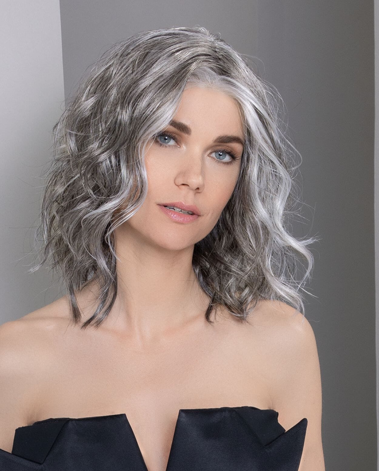 Mila Wig by Ellen Wille